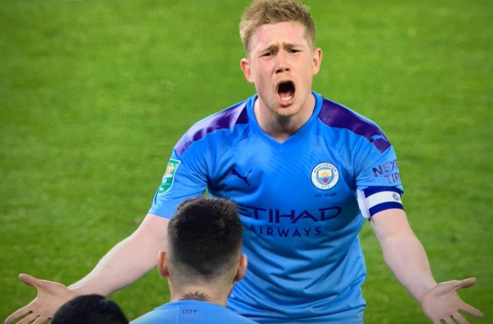 队记：骑士老板对球队表现很不满，已更多介入运营或酝酿交易（随队记者：骑士老板不满球队表现，正加强参与运作并酝酿交易）