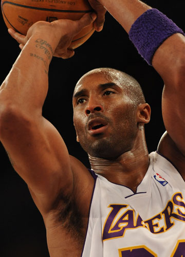 埃切韦里冬窗回河床？记者：经纪人和曼城都没有进行相关讨论（记者称埃切韦里冬窗回归河床暂无谈判：经纪人与曼城未就此沟通）