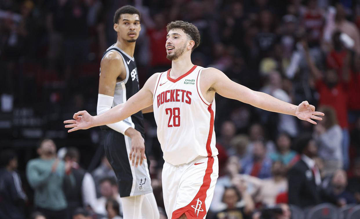 布达佩斯Major：依旧地狱归来？FaZe横扫PUA晋级八强（布达佩斯Major：FaZe横扫PUA进八强，“地狱归来”仍在上演？）