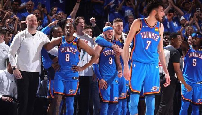 杨瀚森连续多场遭DNP，大量球迷开始退票（杨瀚森连续缺席比赛引发退票潮）