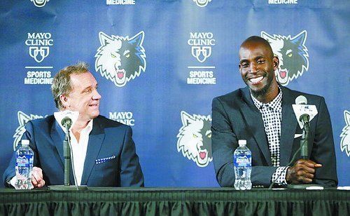 去年美洲杯决赛混乱不断，赛事组织方将向球迷赔偿1400万美元（去年美洲杯决赛乱象丛生，主办方将赔付球迷1400万美元）