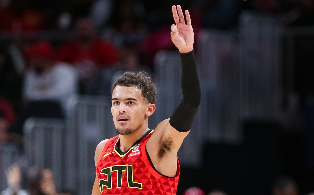 文班与切特六次交手平局，文班数据耀眼（文班与切特六次碰面战绩持平，文班表现抢眼）