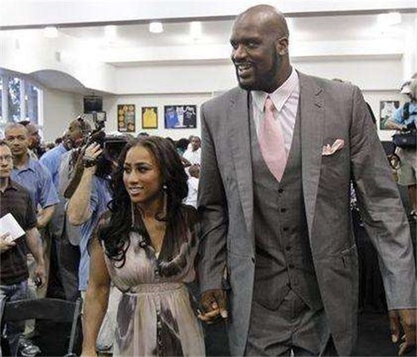 世界第一盘带？看他就够（盘带谁称王？看他就够了）