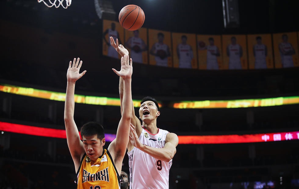 杜兰特：勇士当年联系我时，我心想终于不用担心拿球被包夹了（杜兰特谈勇士邀约：那一刻我想终于不必再担心持球被包夹）