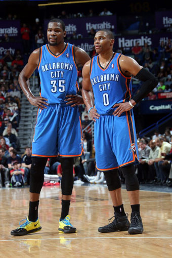 CBA杯战报：史密斯27分6板6助，深圳90-64大胜长沙勇胜（CBA杯赛快讯：史密斯27分6篮板6助攻，深圳90-64轻取长沙勇胜）