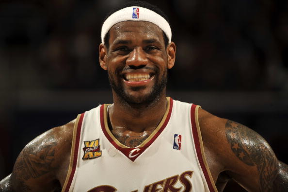 法布雷加斯：尼科-帕斯一月份不回皇马；曾想把马蒂奇带到科莫（法布雷加斯：尼科-帕斯冬窗不回皇马，曾想把马蒂奇带到科莫）